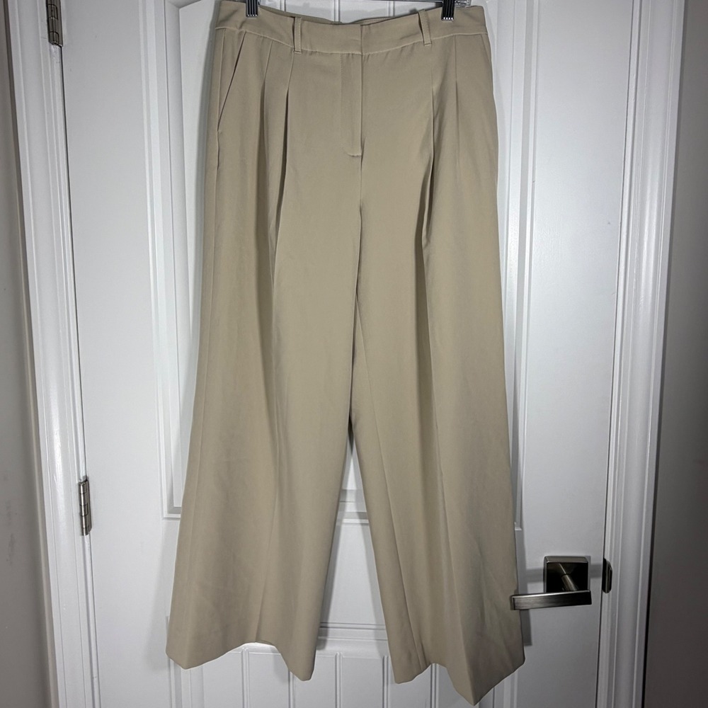 White House Black Market Tan Beige Wide Leg Pleated Trousers Pants 10S